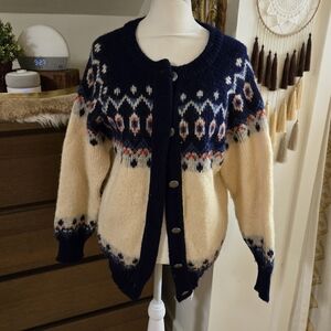 Vintage Norlender Norwegian wool sweater